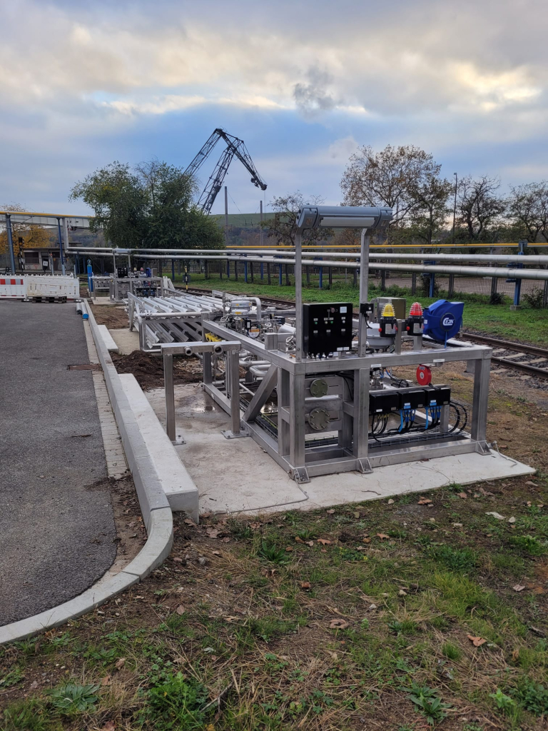 En fältinstallation av ett återförgasningssystem hos kund