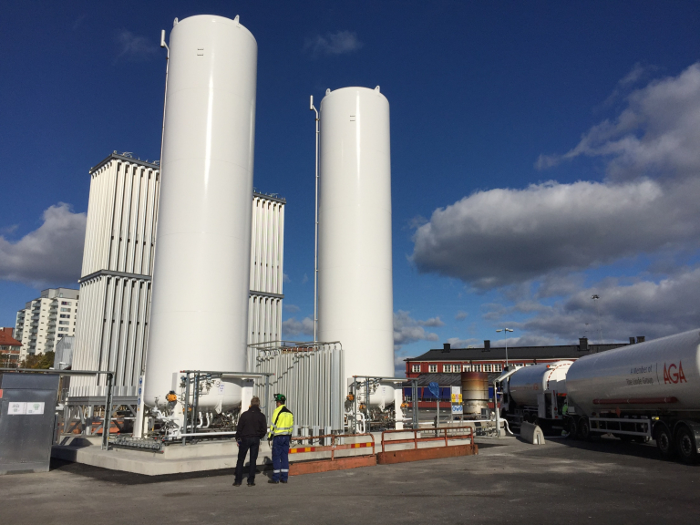 Flytt av LNG-reservsystem
